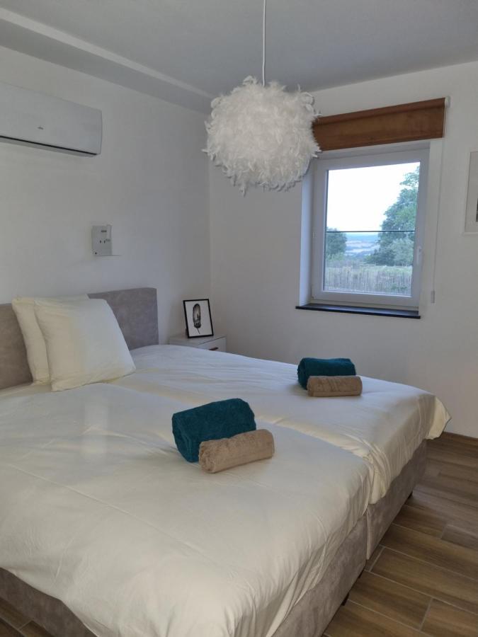 רושפורט Cerf, Ouvre-Moi B&B מראה חיצוני תמונה